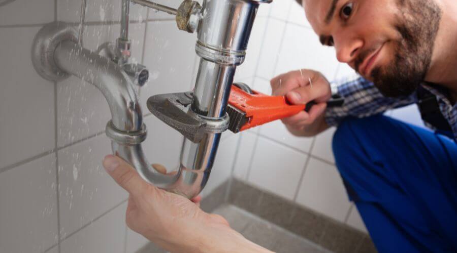 Professional same day plumber services in New Burnside, IL